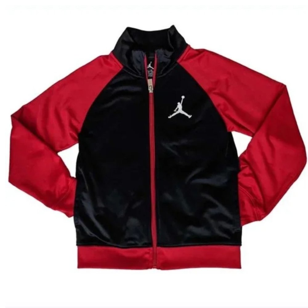 Jordan Boys  Jacket Medium 5-6years